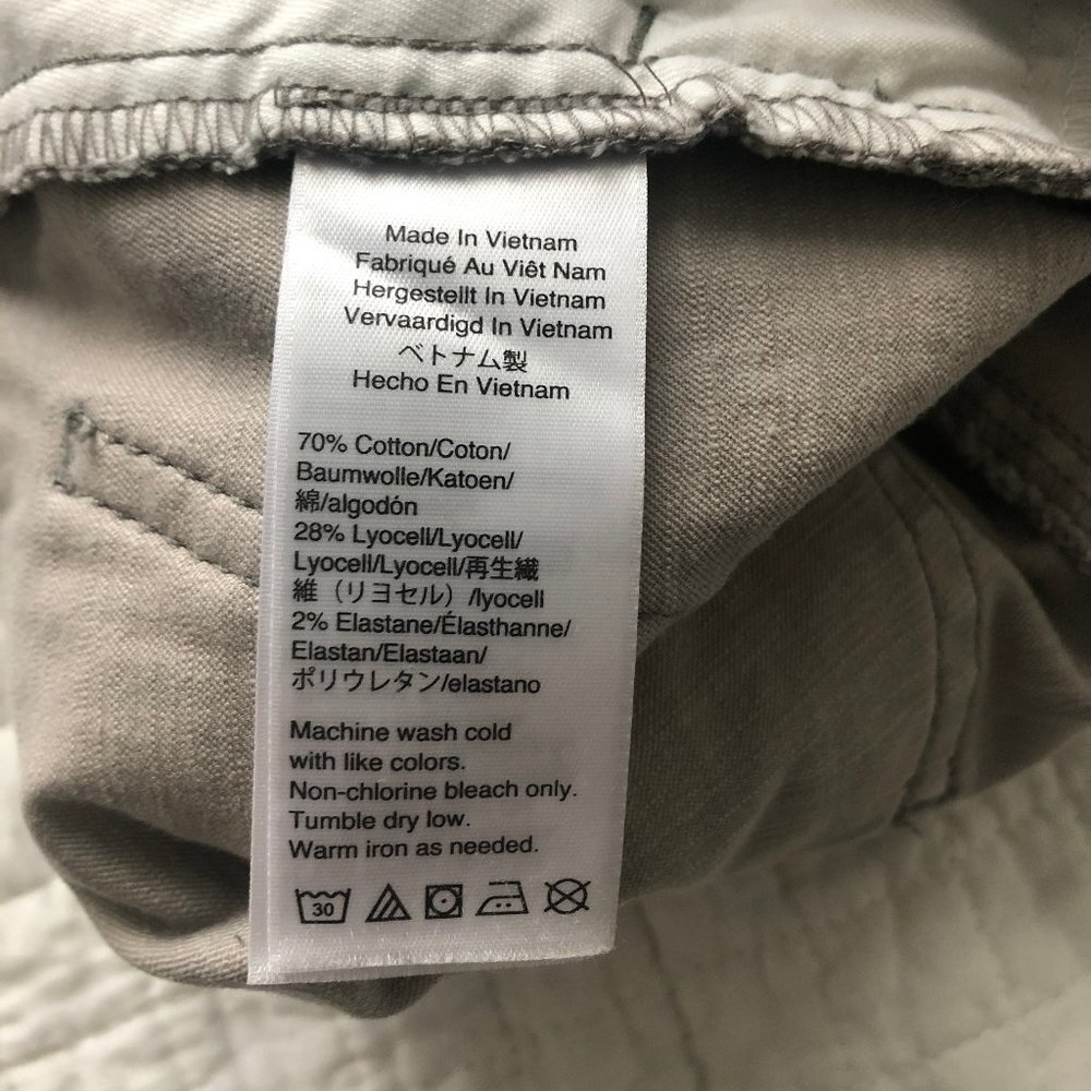 J.Crew 9" Cargo Toothpick Pants in Camo Print 28 - Picture 6 of 6